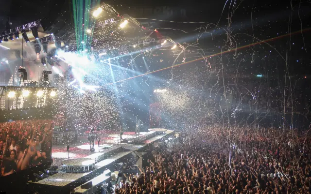 event lighting equipment types including beam wash profile lighting fixtures used in stage production systems