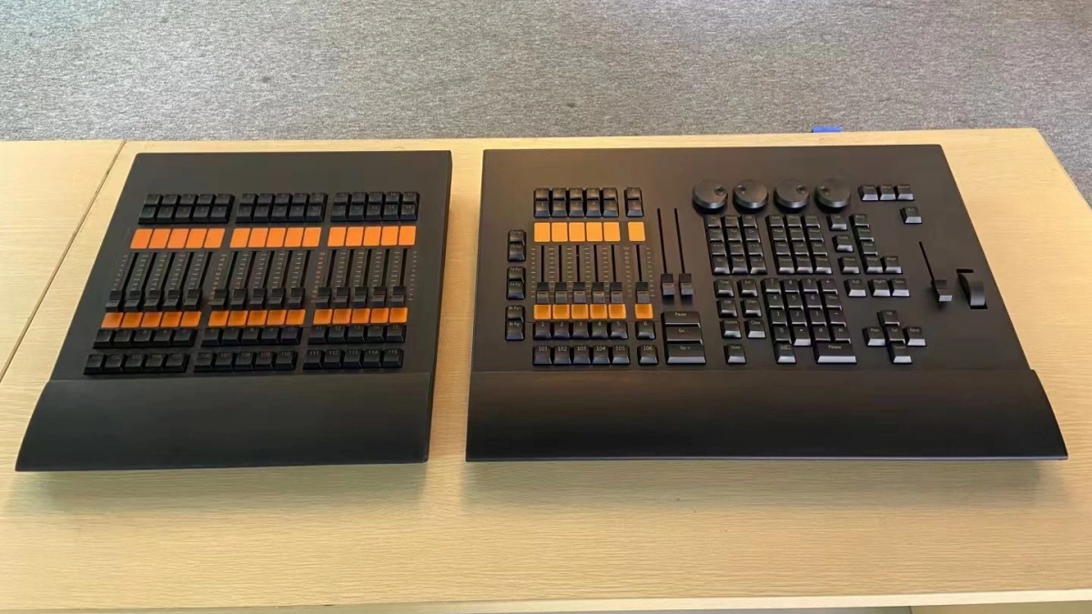 ma lighting console command wing used for stage lighting control and dmx programming system