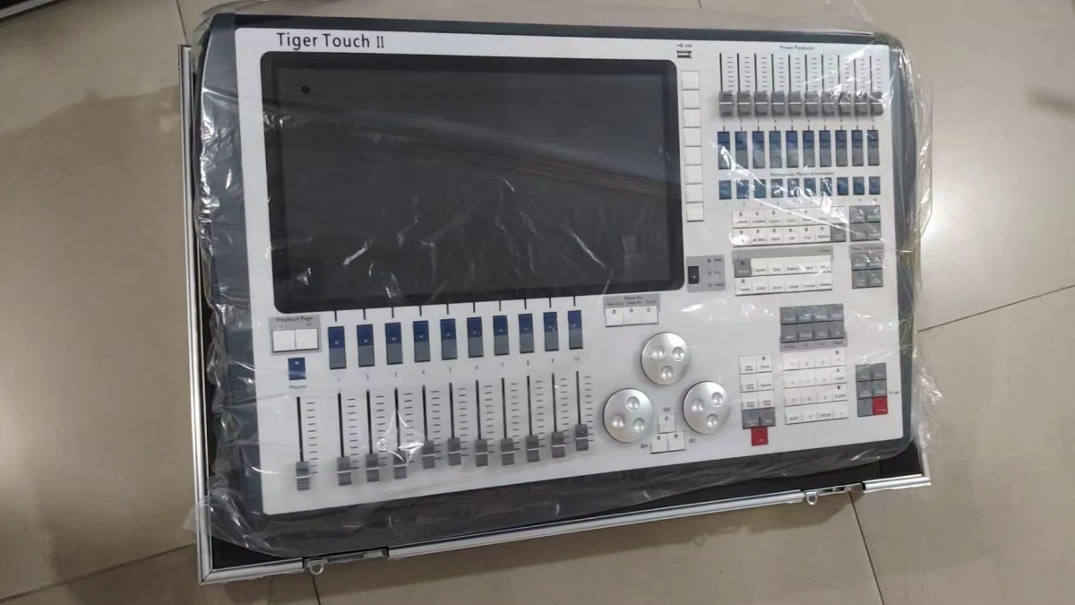 tiger touch 2 lighting control console used for live event lighting control and stage programming