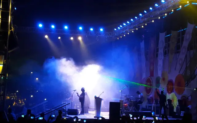 outdoor event lighting setup for large scale festivals showing beam wash waterproof lighting and stage lighting system