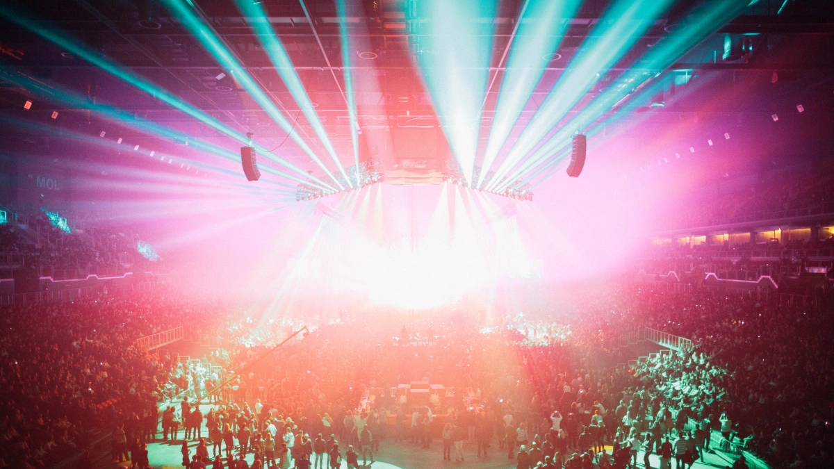 professional nightclub lighting solution