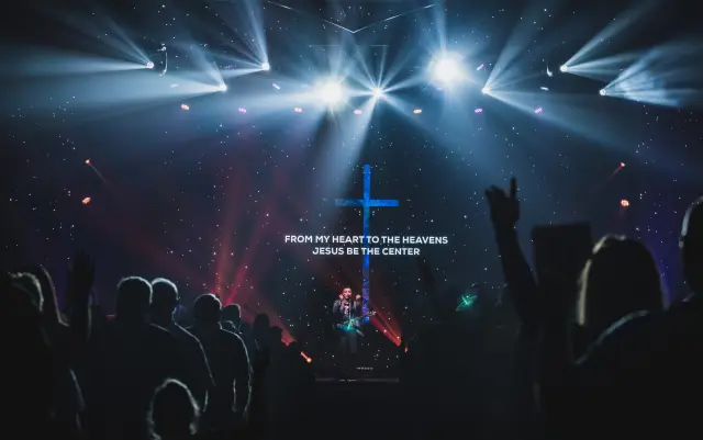 types of dj lighting equipment used in nightclubs including moving head lights laser lights led wash fixtures matrix lights and nightclub setup